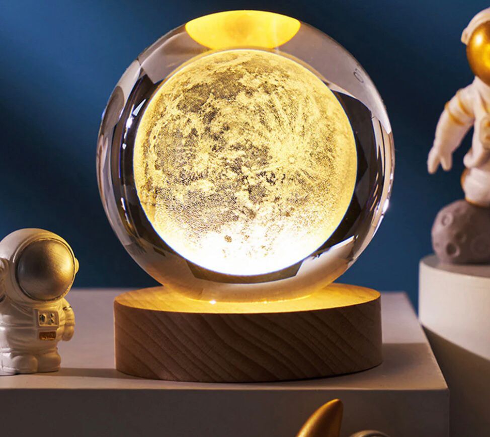 3D Galaxy Crystal Ball Night Light Lamp | Crystal Ball Lamp with Wood Base | Laser Engraved Solar Sphere Lamp | Fantasy Atmosphere Decoration for Living-Room, Bedroom